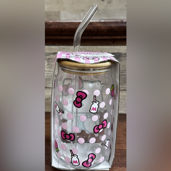 Hello Kitty Glass Tumbler With Bamboo Lid And Glass Straw - NEW - Picture 7 of 10